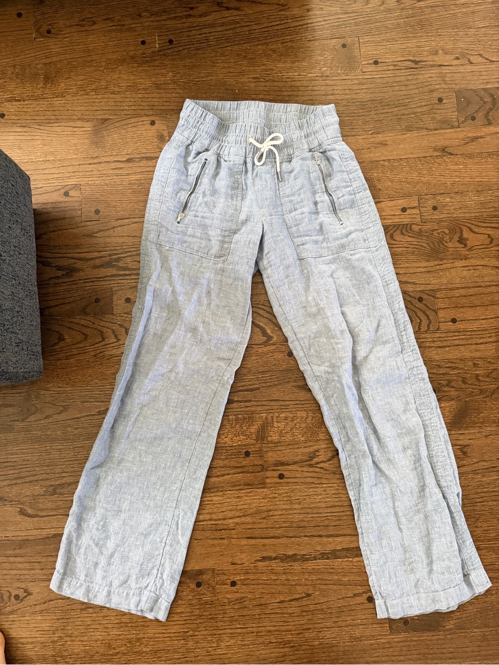 Athleta Light Gray Linen-Blend Drawstring Pants